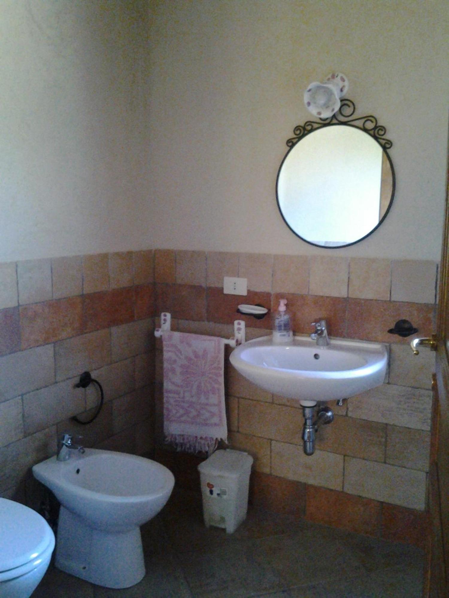 Antica Dimora Guest House Сарнано Стая снимка